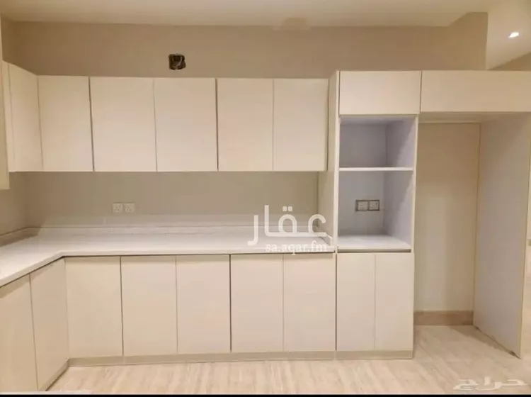 شقة للبيع في حي الحمراء, مدينة الخبر, المنطقة الشرقية 7