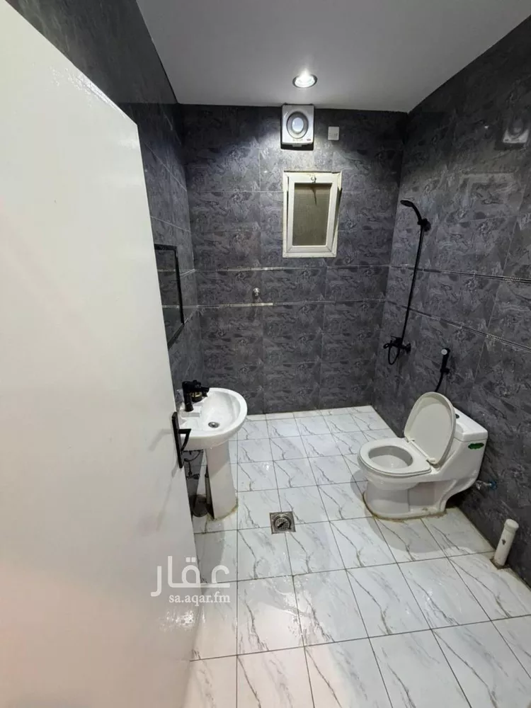 شقة للإيجار في شارع إبراهيم بن نغيمش, حي العقيق, مدينة الرياض, منطقة الرياض صورة 4