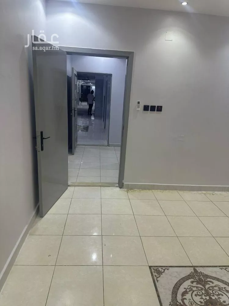 شقة للإيجار في شارع الأمير عبدالعزيز بن عبدالله بن تركى, حي اليرموك, مدينة الرياض, منطقة الرياض صورة 2