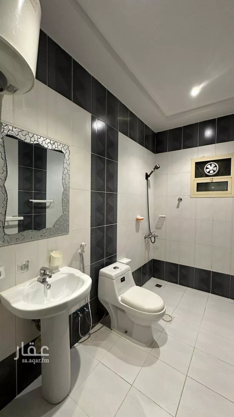 شقة للإيجار في شارع الأمير عبدالله بن سعود بن عبدالله صنيت, حي الصحافة, مدينة الرياض, منطقة الرياض