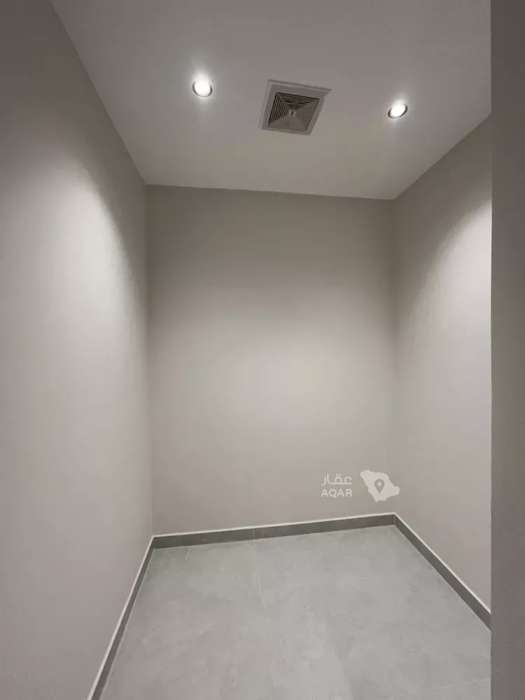 دور للبيع في شارع وادي الرشا, حي ديراب, مدينة الرياض, منطقة الرياض 11