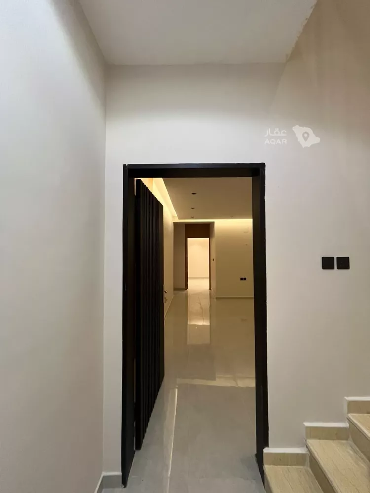 دور للبيع في شارع وادي الرشا, حي ديراب, مدينة الرياض, منطقة الرياض 24