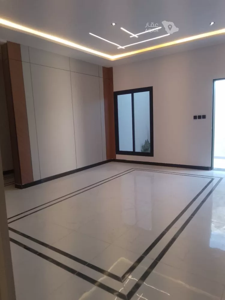دور للبيع في شارع احمد بن عفيف, حي الجنادرية, مدينة الرياض, منطقة الرياض 15