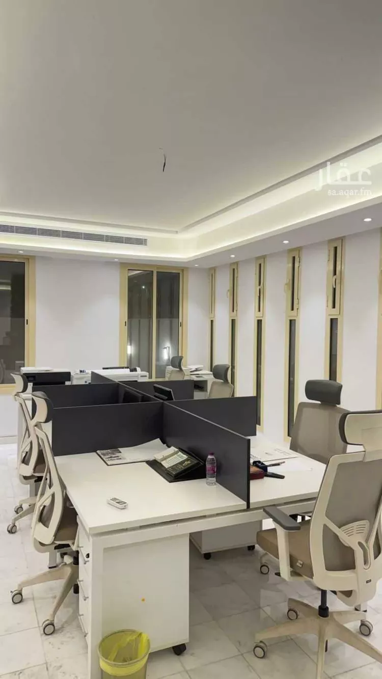 مكتب تجاري للإيجار في شارع عبد الرحمن الرمياضي ، حي الشراع ، جدة ، جدة صورة 3