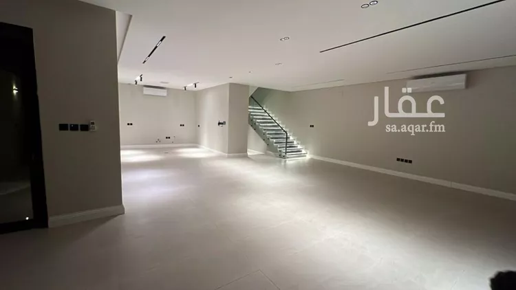 فيلا للإيجار في شارع يوسف السيرافي, حي العارض, مدينة الرياض, منطقة الرياض