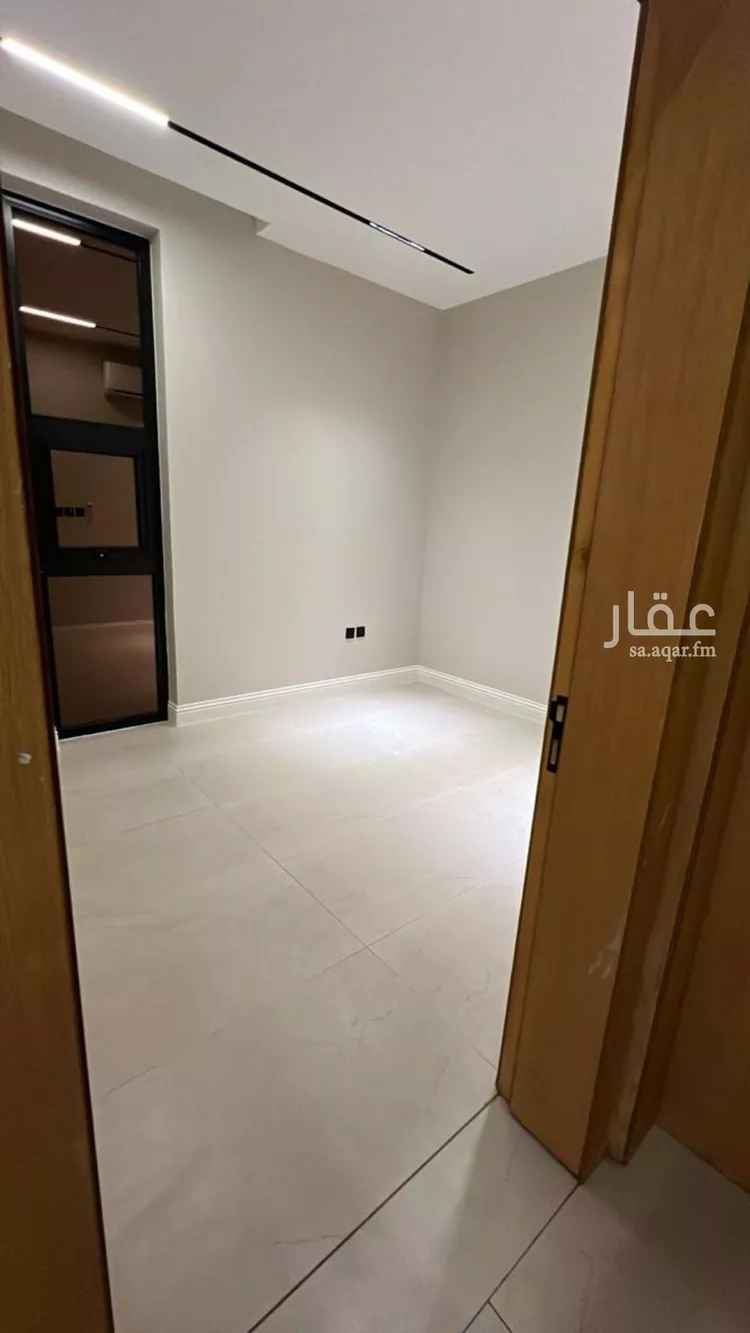 فيلا للإيجار في شارع يوسف السيرافي, حي العارض, مدينة الرياض, منطقة الرياض صورة 3