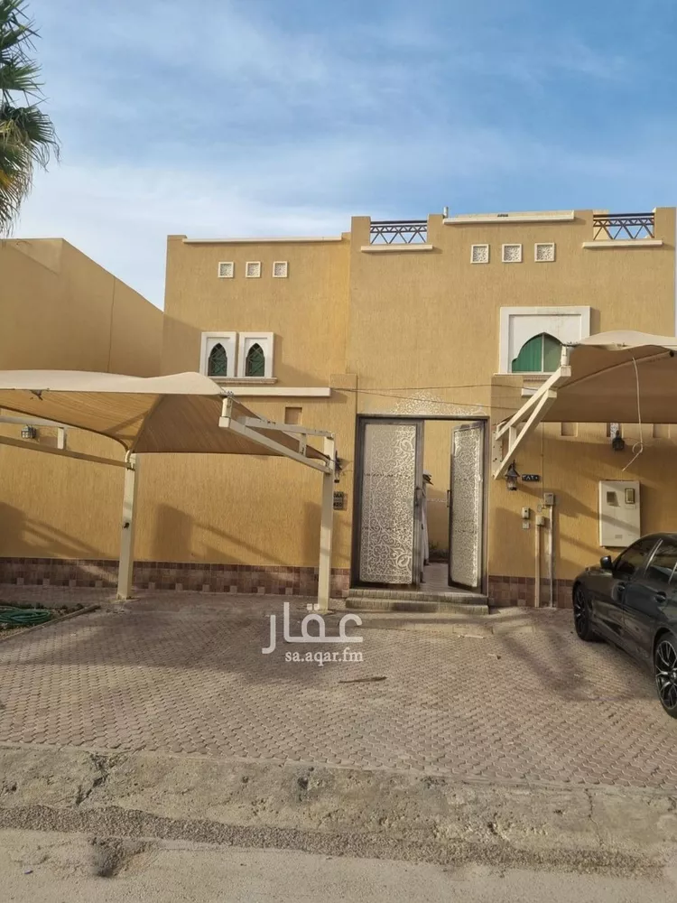 فيلا للبيع في شارع بريدة, حي العاصمة, مدينة الدرعية, منطقة الرياض