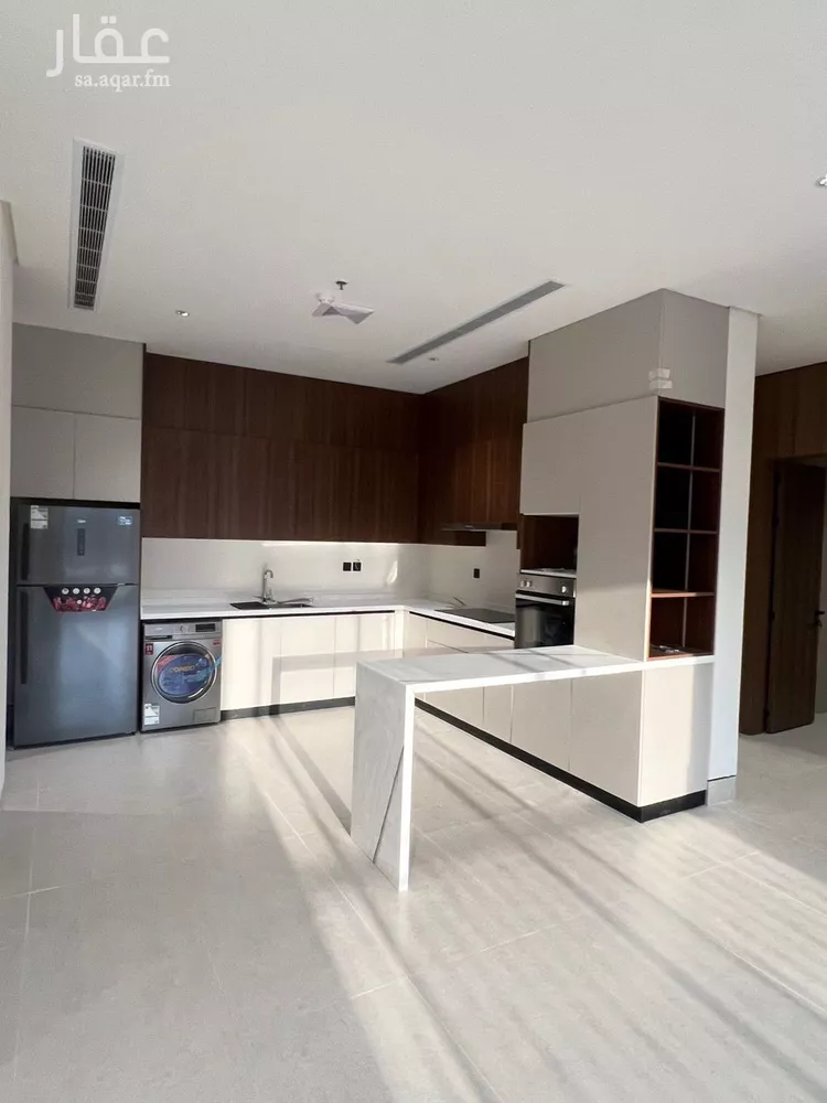 شقة للإيجار في شارع ابن جبر, حي البندرية, مدينة الخبر, المنطقة الشرقية
