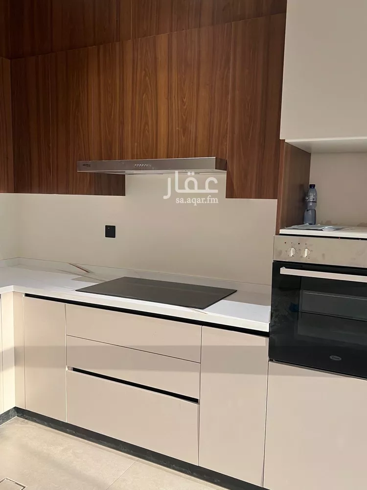 شقة للإيجار في شارع ابن جبر, حي البندرية, مدينة الخبر, المنطقة الشرقية 7
