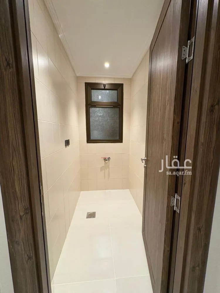 شقة للبيع في شارع ابن الشهاب, حي البندرية, مدينة الخبر, المنطقة الشرقية صورة 3
