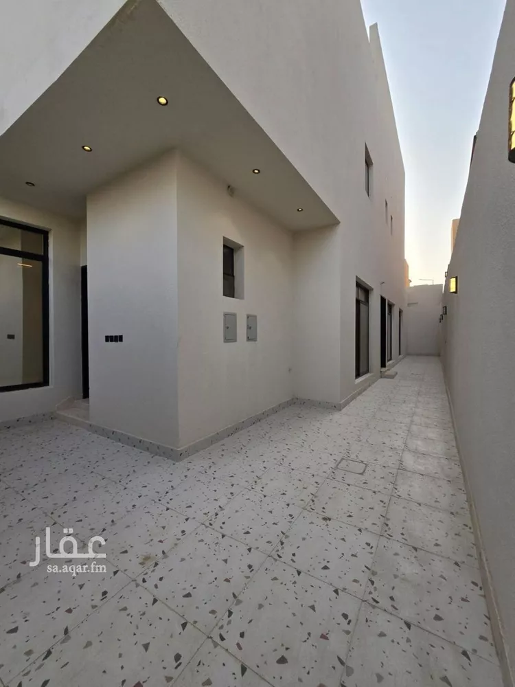 Villa for Sale in Riyadh Al Hazm صورة 3
