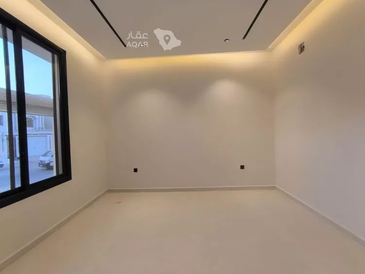 Floor for Sale in Riyadh Al Hazm 12