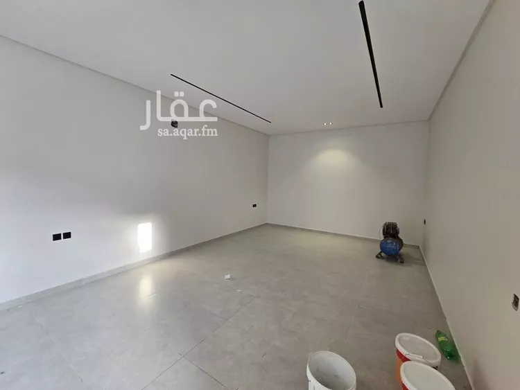 دور للبيع في شارع غانم المخزومي, حي العريجاء الغربي, مدينة الرياض, منطقة الرياض صورة 3