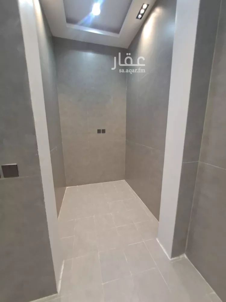 فيلا للبيع في شارع الدار, حي العريجاء الأوسط, مدينة الرياض, منطقة الرياض صورة 3