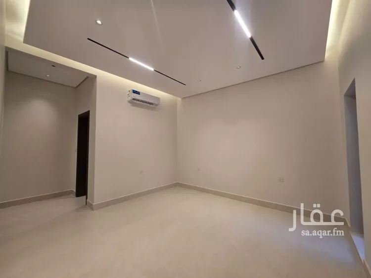 Floor for Sale in Riyadh Dhahrat Al Badi'ah 11