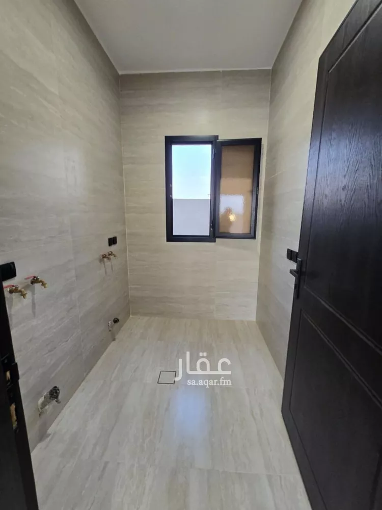 فيلا للبيع في شارع أبي العيناء اليماني, حي العريجاء الأوسط, مدينة الرياض, منطقة الرياض 19