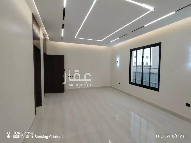 دور للبيع في شارع محمد بن عوجان, حي الحزم, مدينة الرياض, منطقة الرياض صورة 4
