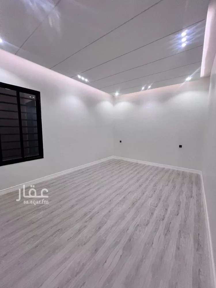 Floor for Sale in Riyadh Dahiat Namar 7