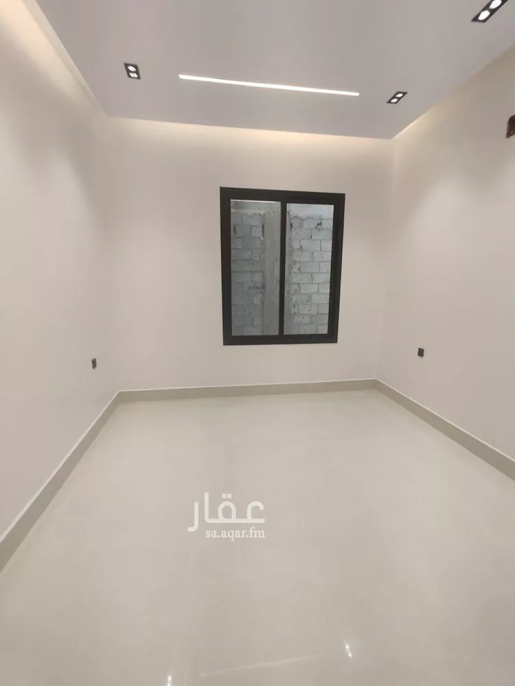 Floor for Sale in Riyadh Tuwaiq 24