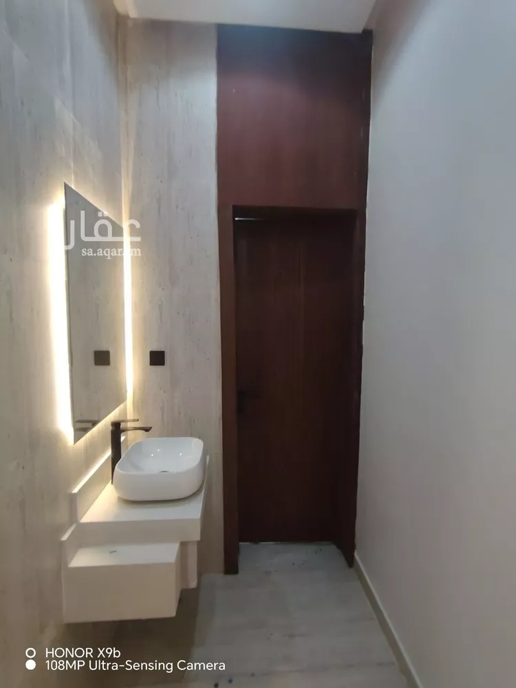 Floor for Sale in Riyadh Dhahrat Al Badi'ah صورة 2