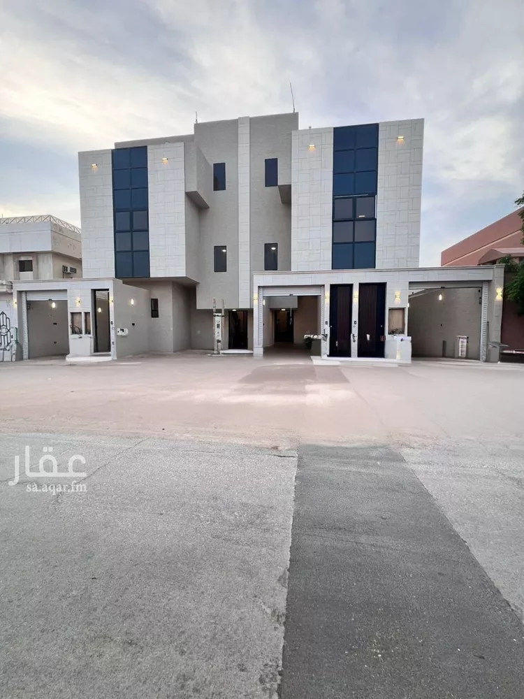 Floor for Sale in Riyadh Az Zahrah