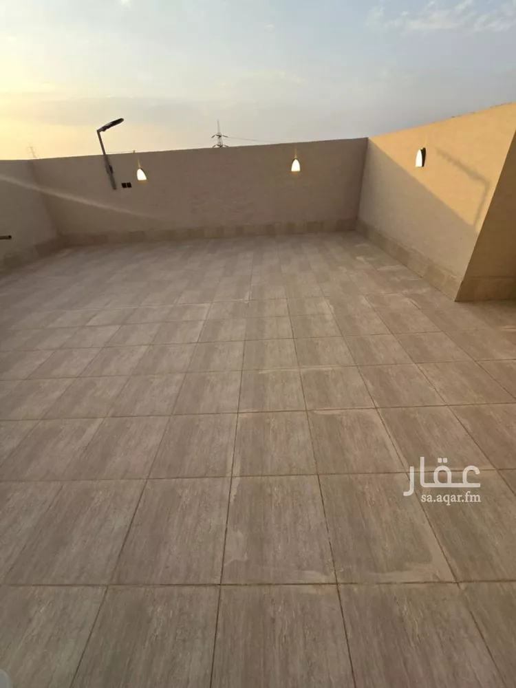 فيلا للبيع في شارع أبي العيناء اليماني, حي العريجاء الأوسط, مدينة الرياض, منطقة الرياض 24