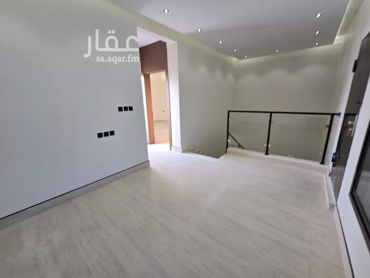 فيلا للبيع في شارع عقبة بن كعب, حي العريجاء الغربي, مدينة الرياض, منطقة الرياض 17