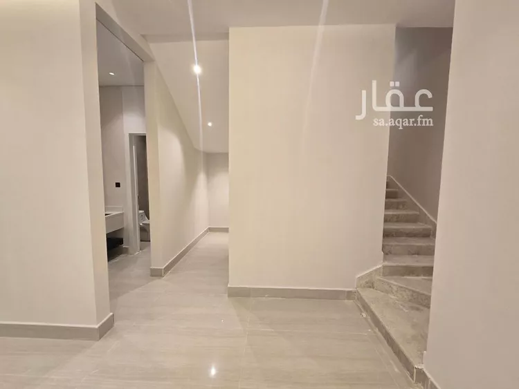 فيلا للبيع في شارع ثنيات, حي طويق, مدينة الرياض, منطقة الرياض صورة 4