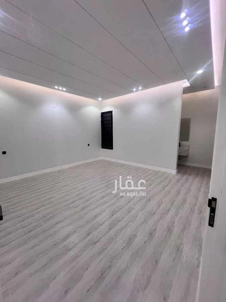 Floor for Sale in Riyadh Dahiat Namar 11