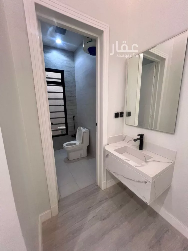 Floor for Sale in Riyadh Dahiat Namar 19