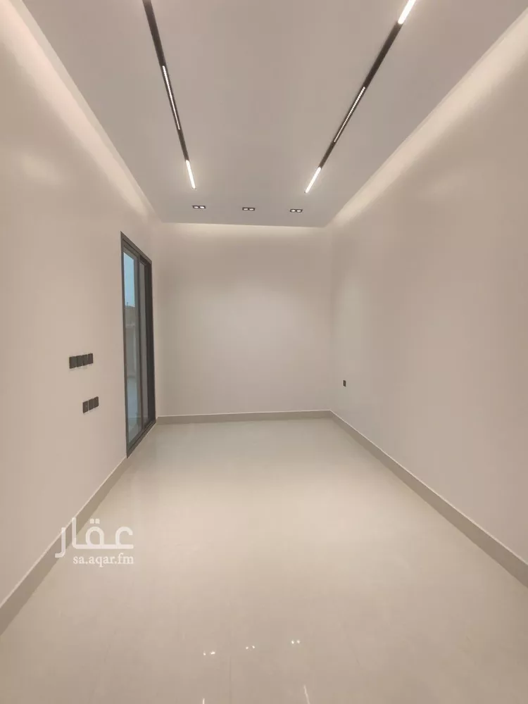 Floor for Sale in Riyadh Tuwaiq 19
