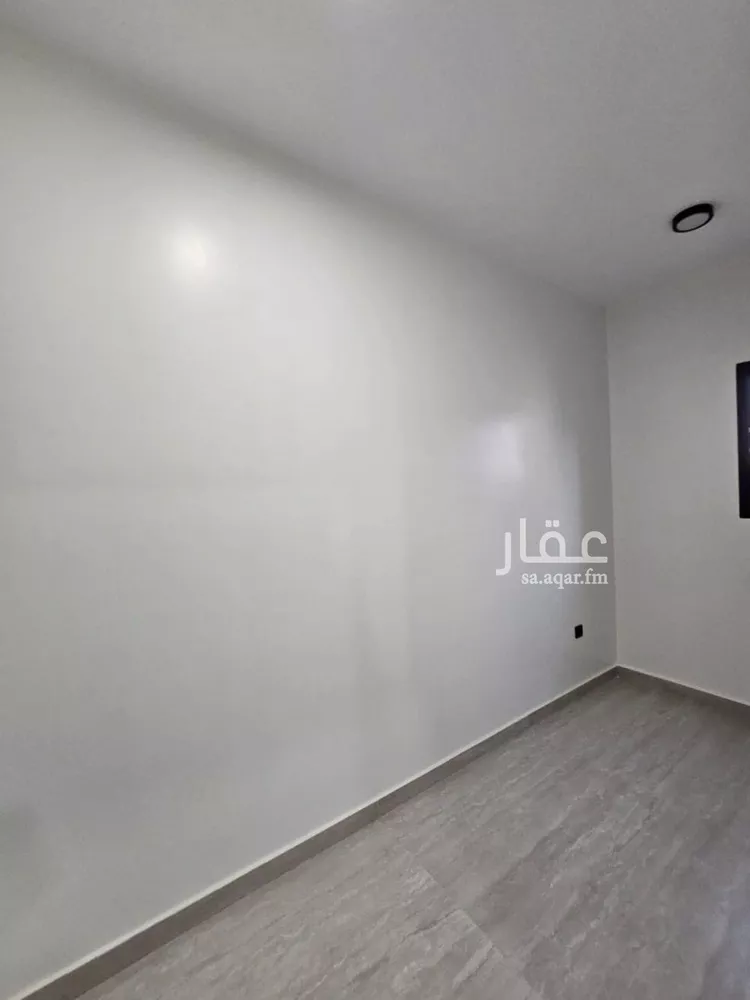 فيلا للبيع في شارع أبي العيناء اليماني, حي العريجاء الأوسط, مدينة الرياض, منطقة الرياض 27