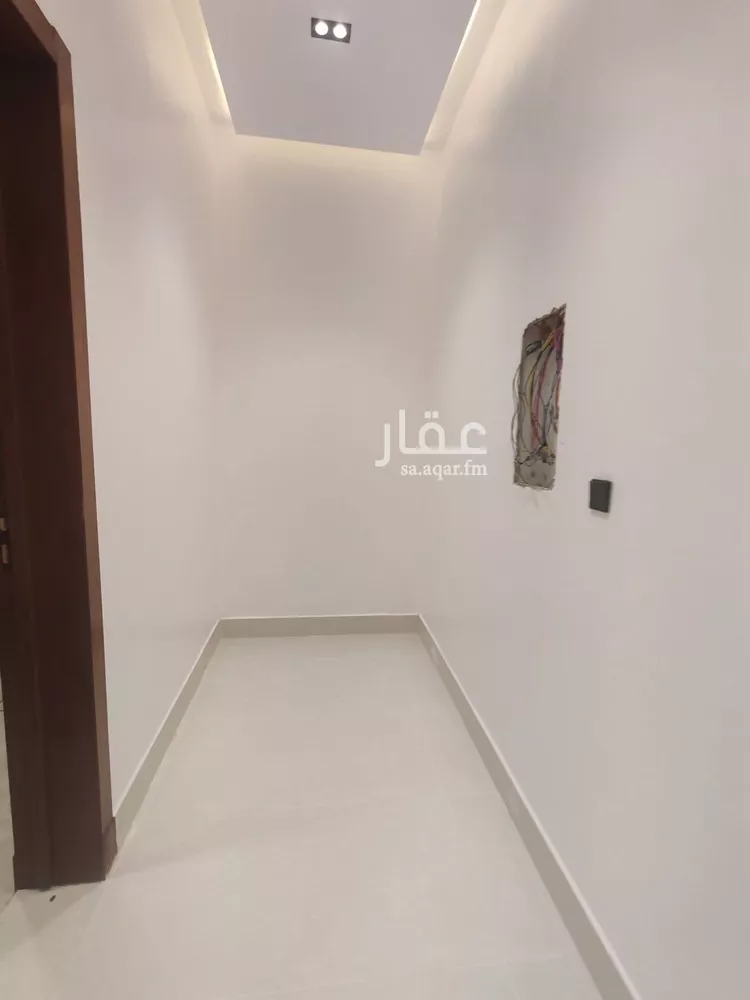 Floor for Sale in Riyadh Tuwaiq 21