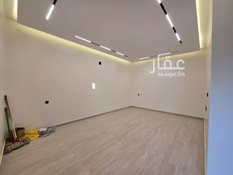 فيلا للبيع في شارع أبي العيناء اليماني, حي العريجاء الأوسط, مدينة الرياض, منطقة الرياض 23