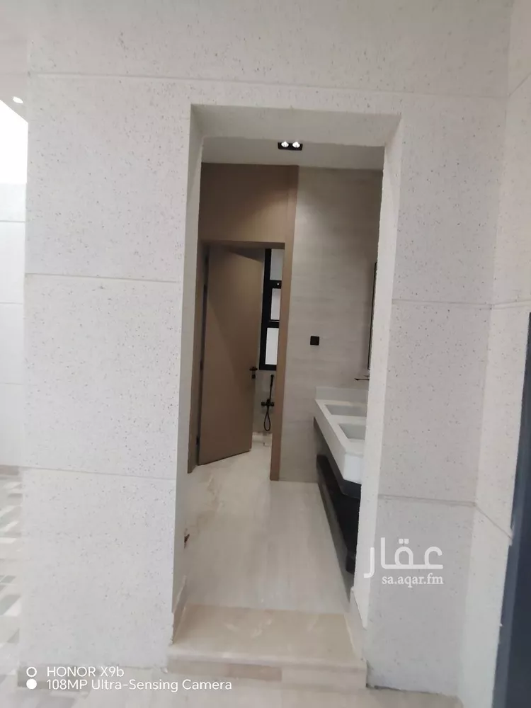 Floor for Sale in Riyadh Tuwaiq صورة 3