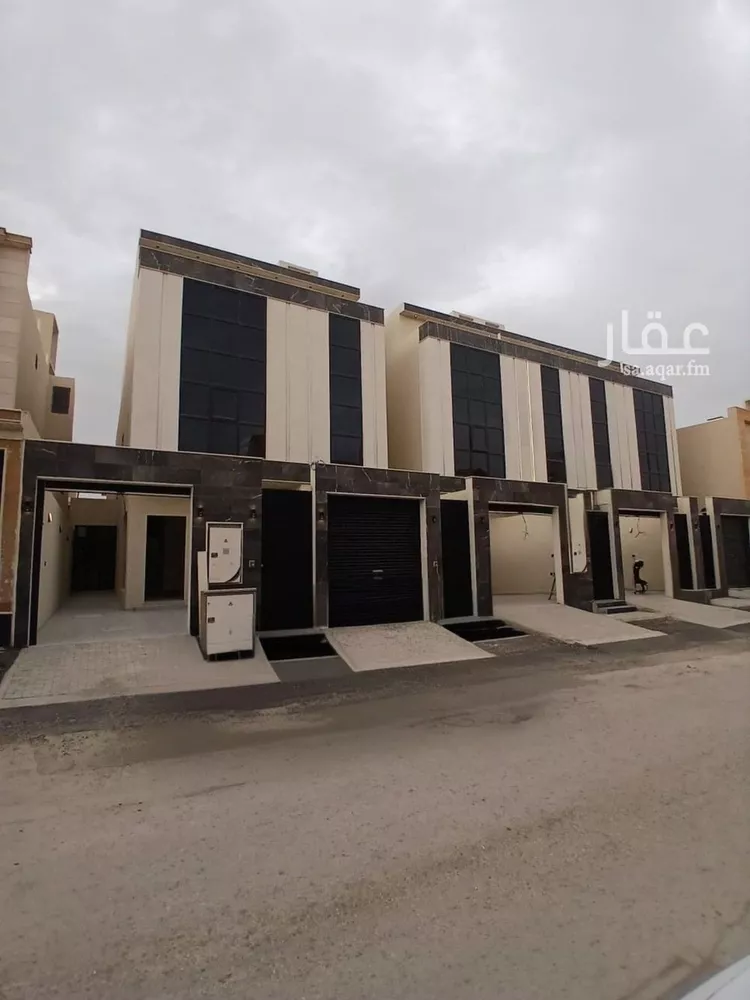 دور للبيع في شارع محمد الرهبيني, حي العوالي, مدينة الرياض, منطقة الرياض 1 صورة