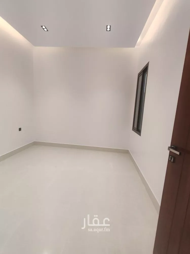 Floor for Sale in Riyadh Tuwaiq 16