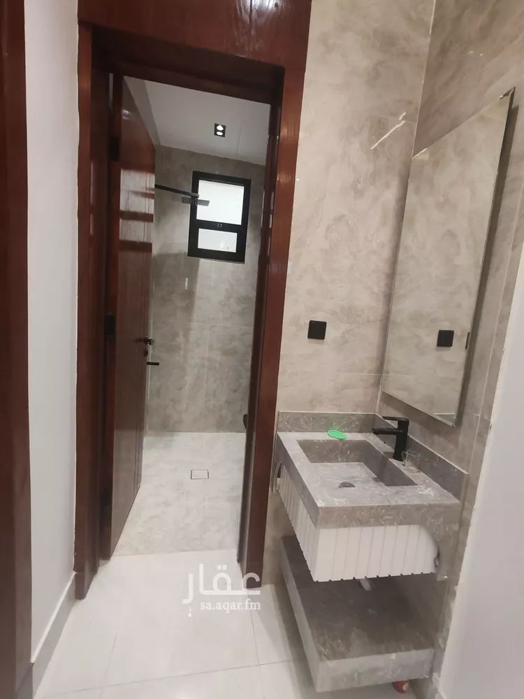 Floor for Sale in Riyadh Tuwaiq 25