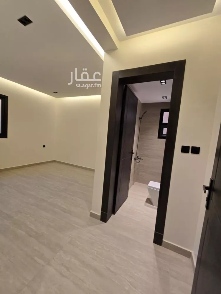 فيلا للبيع في شارع أبي العيناء اليماني, حي العريجاء الأوسط, مدينة الرياض, منطقة الرياض 9