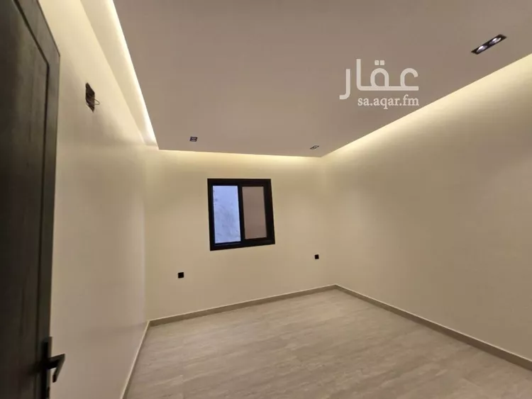 فيلا للبيع في شارع أبي العيناء اليماني, حي العريجاء الأوسط, مدينة الرياض, منطقة الرياض 12