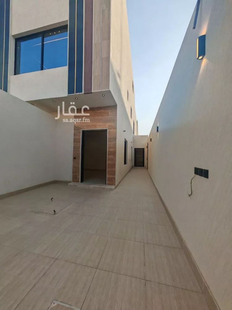 Floor for Sale in Riyadh Al Uraija Al Gharbiyah صورة 3