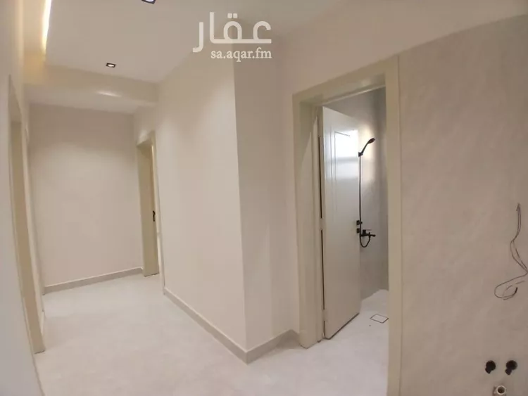 Floor for Sale in Riyadh Tuwaiq 8