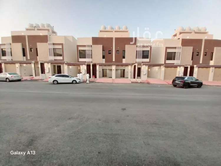 دور للبيع في شارع احمد بن رسلان, حي بدر, مدينة الرياض, منطقة الرياض صورة 2