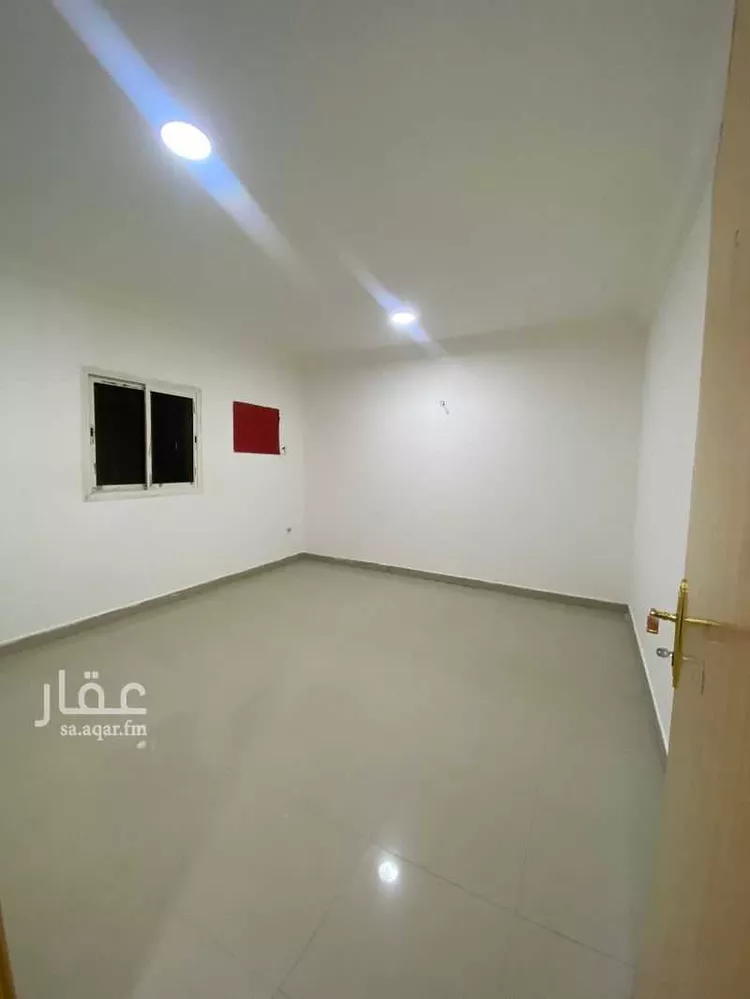 شقة للإيجار في شارع بحر العرب, حي إشبيلية, مدينة الرياض, منطقة الرياض صورة 4