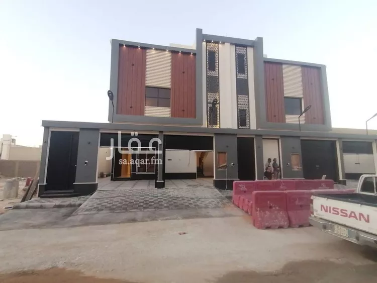 دور للبيع في شارع زيد بن الخطاب, حي نوارة, مدينة المزاحميه, منطقة الرياض