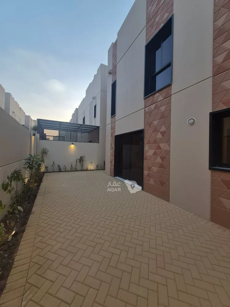 Villa for Rent in Riyadh Al Munsiyah 22