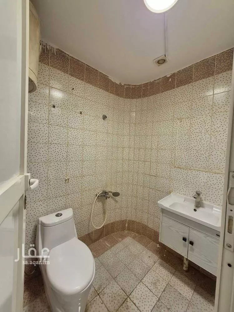 غرفة للإيجار في شارع عمرو بن سفيان, حي النزهة, مدينة الرياض, منطقة الرياض صورة 3