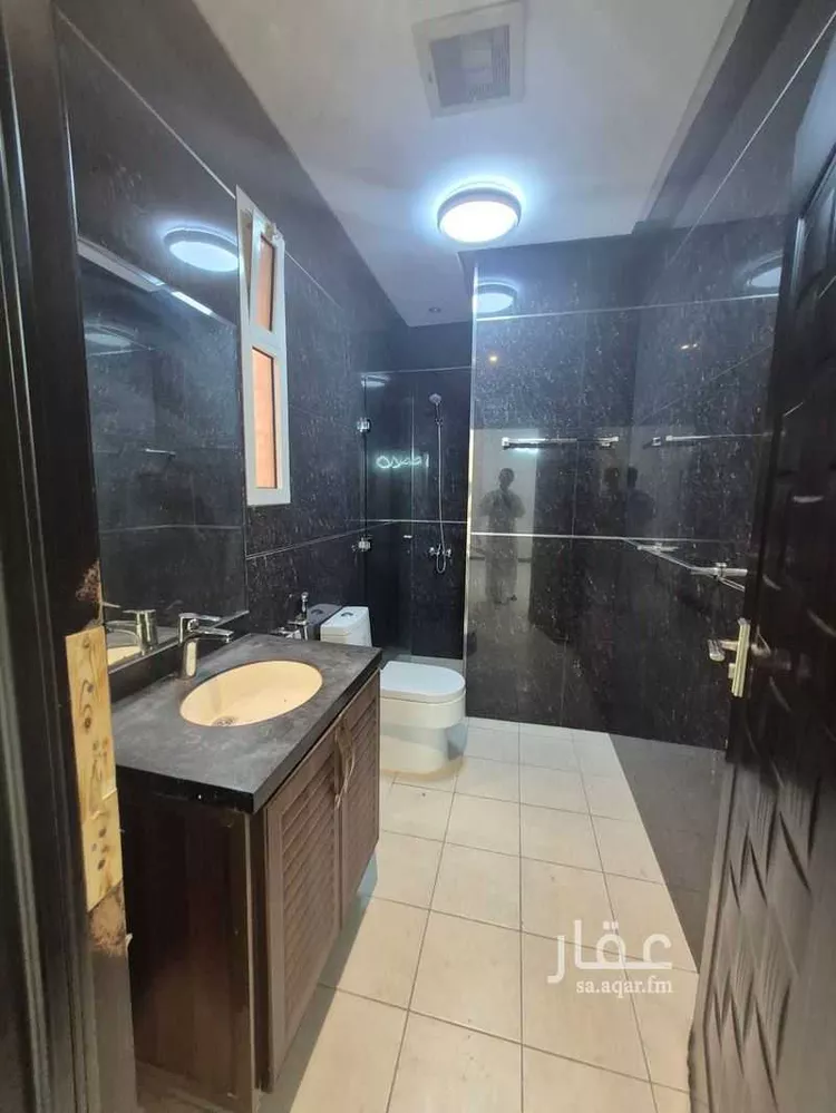 فيلا للإيجار في شارع خالد بن سعيد, حي المصيف, مدينة الرياض, منطقة الرياض صورة 2