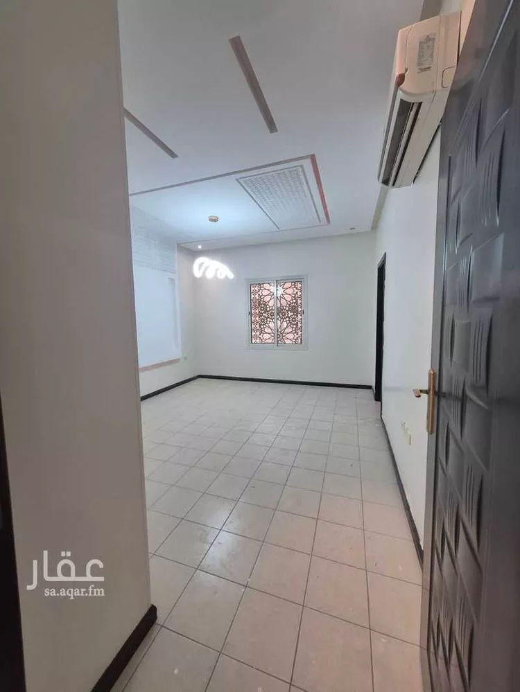فيلا للإيجار في شارع خالد بن سعيد, حي المصيف, مدينة الرياض, منطقة الرياض 10
