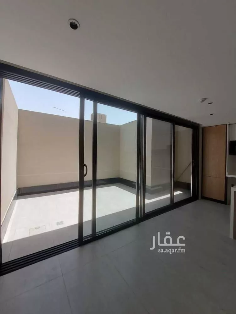 Villa for Rent in Riyadh Al Arid 16